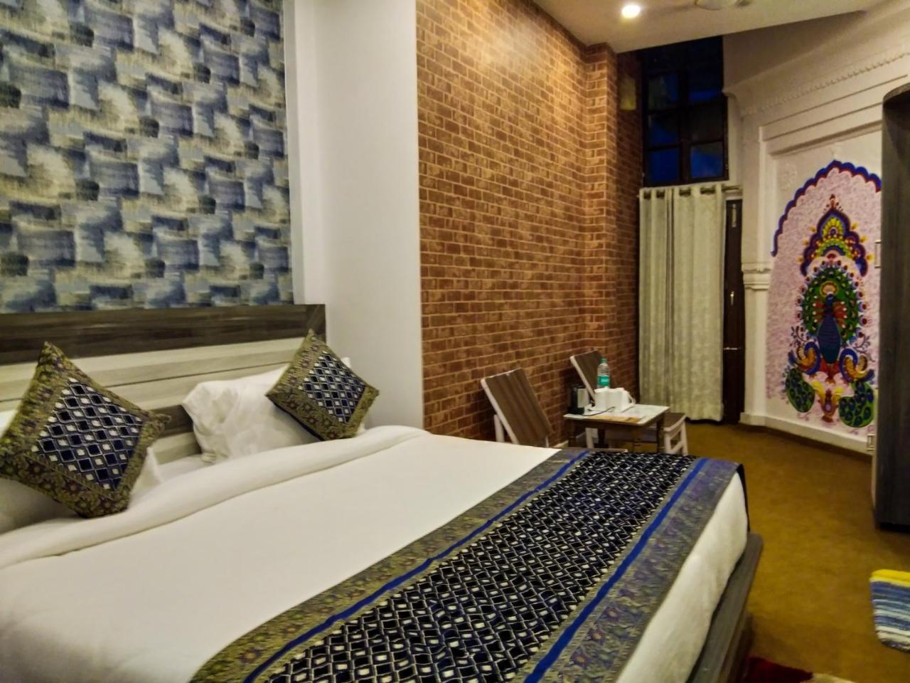 Elena Hotel Varanasi