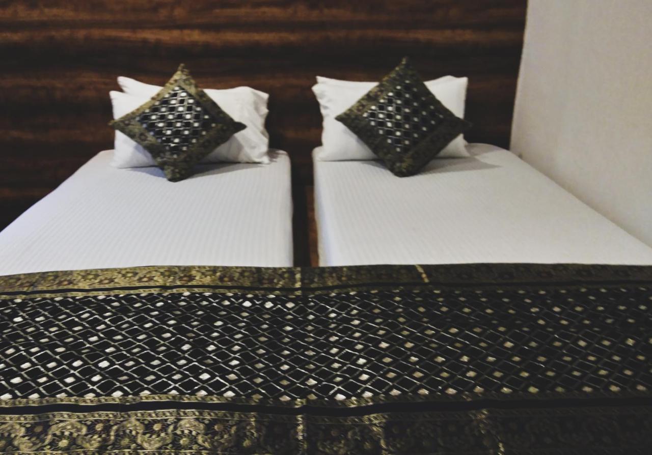 Hotel Elena